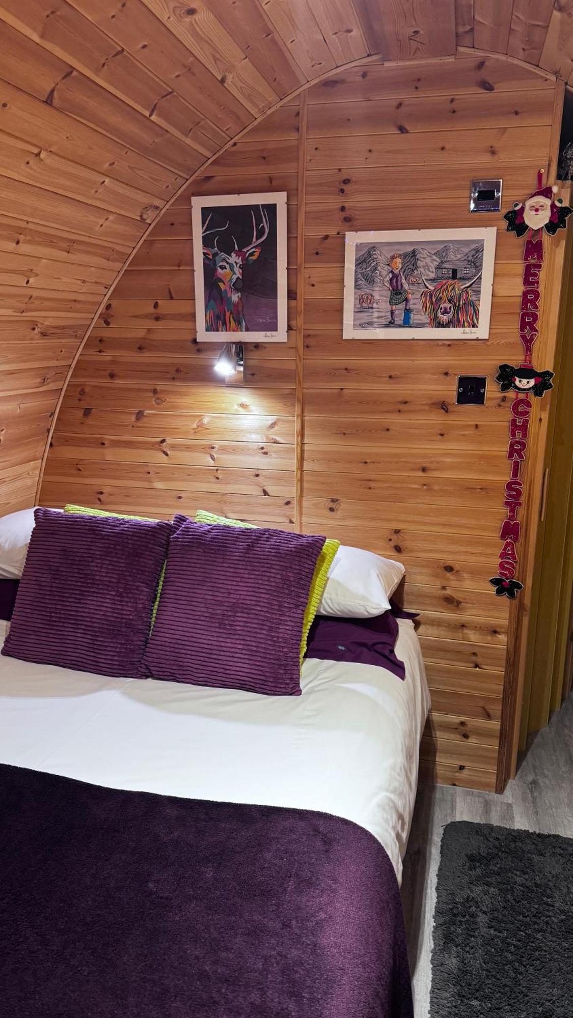 Heatherbrae Cosy Wooden Pod 洛哈尔什教区凯尔高地 外观 照片