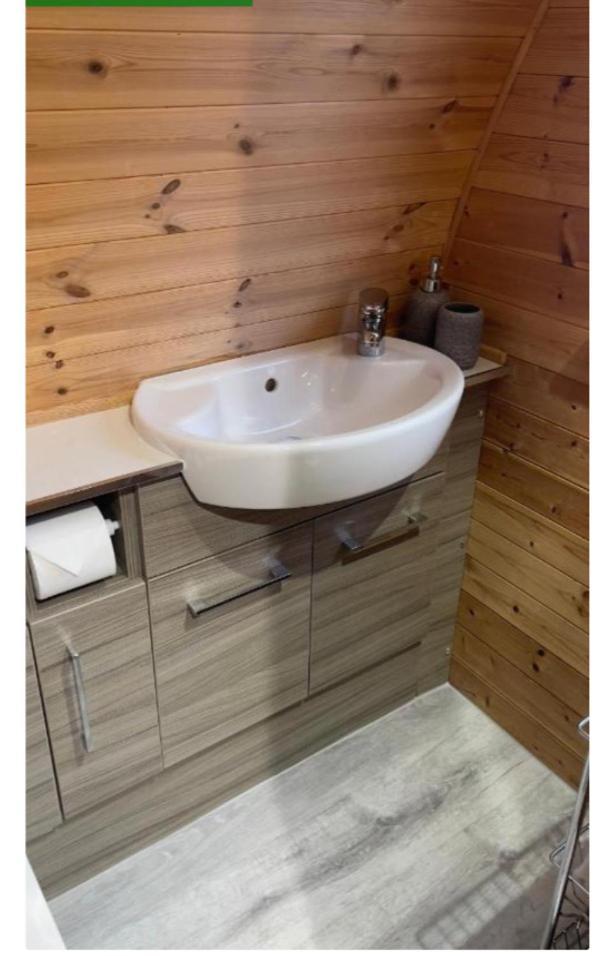 Heatherbrae Cosy Wooden Pod 洛哈尔什教区凯尔高地 外观 照片